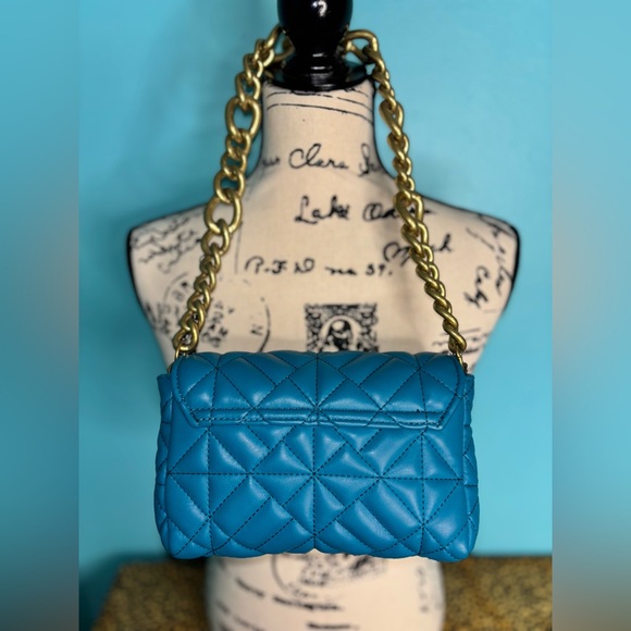 Zara Teal Quilted Crossbody Bag with Gold Chain - Picture 2 of 8